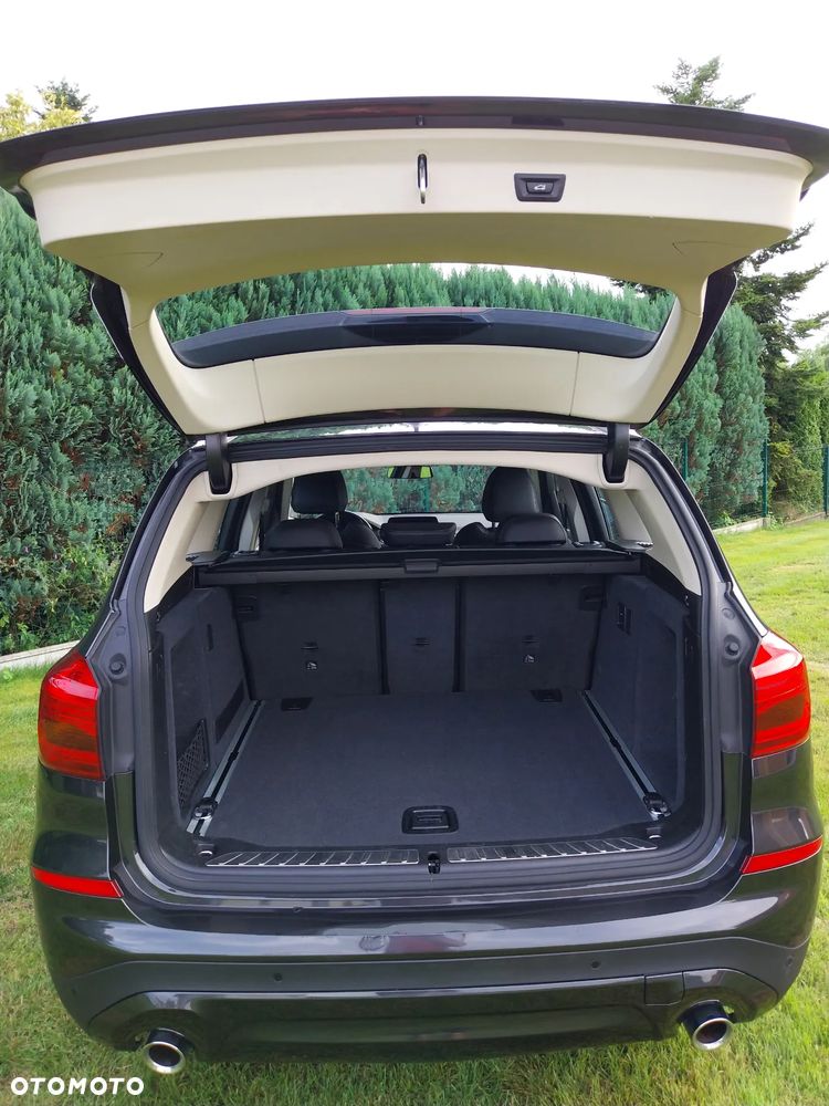 BMW X3 xDrive20d Business Edition - 10