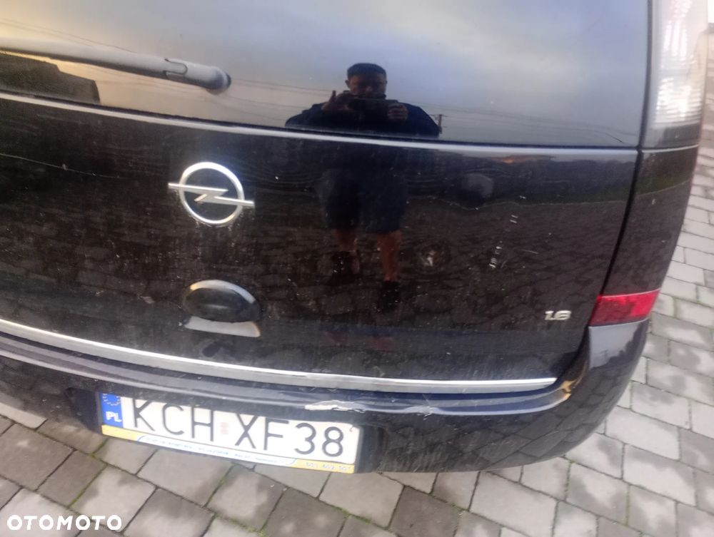 Opel Meriva 1.6 Cosmo - 8