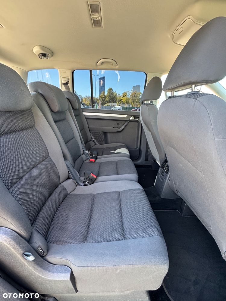 Volkswagen Touran 1.2 TSI Comfortline - 7