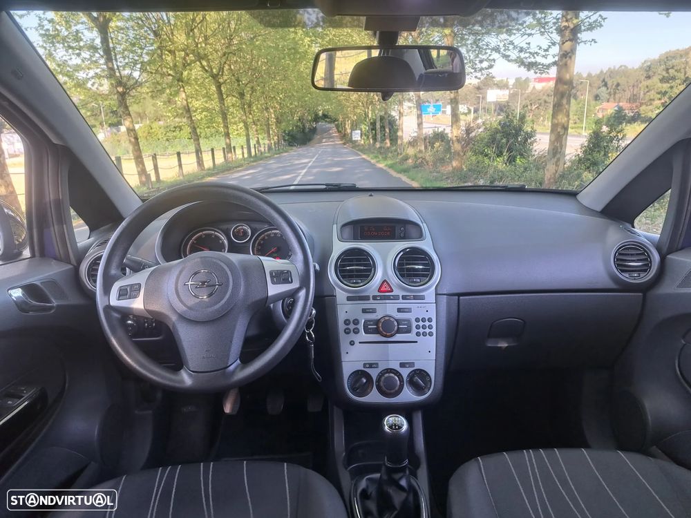 Opel Corsa 1.3 CDTI Enjoy EcoFLEX - 17