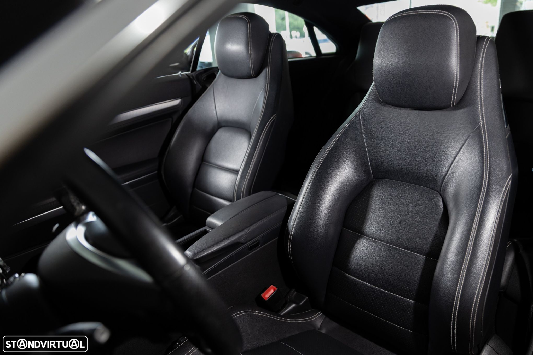 Mercedes-Benz E 250 CDi Avantgarde BE Auto. - 23