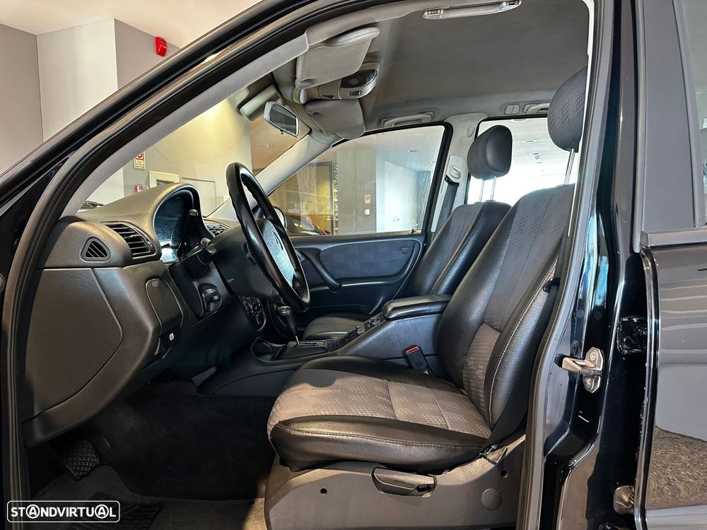 Mercedes-Benz ML 270 - 10