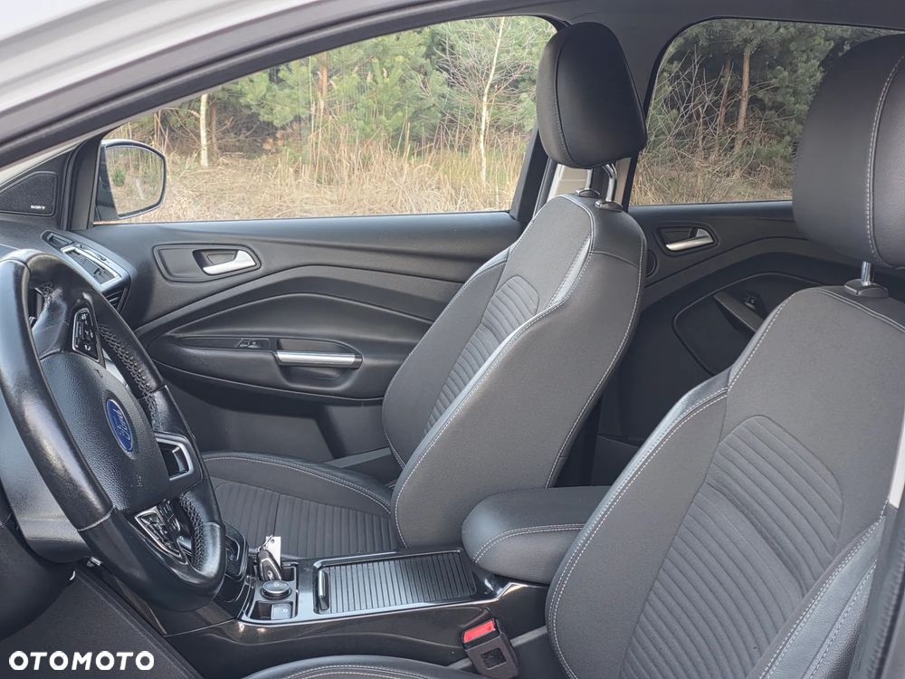 Ford Kuga 2.0 TDCi 4x4 Cool & Connect - 15