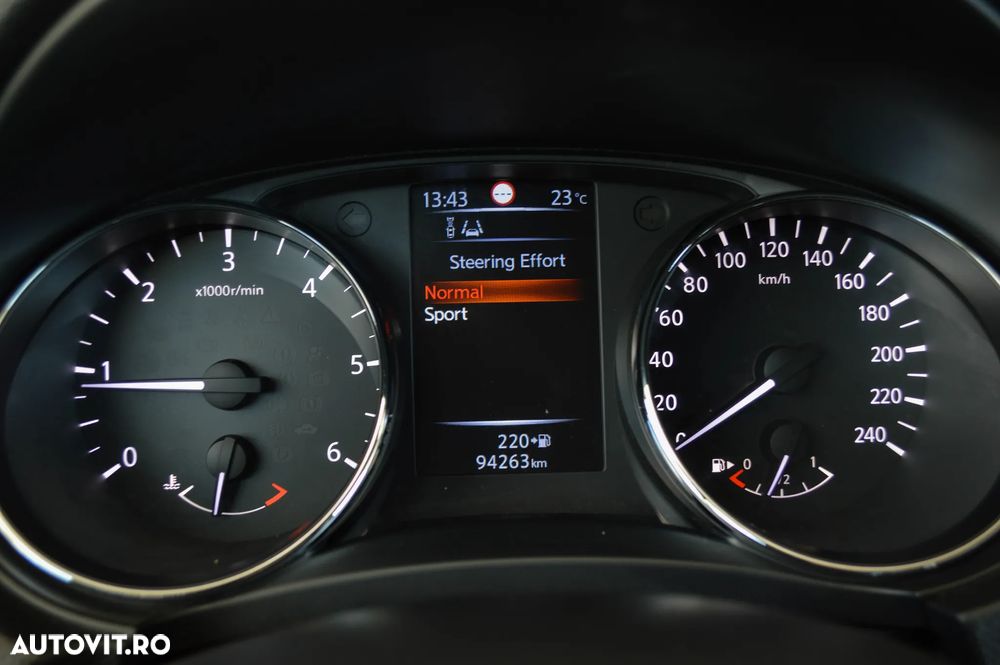 Nissan Qashqai 1.6 DCI DPF Start/Stop tekna - 22