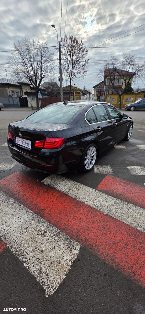 BMW Seria 5 520d - 6