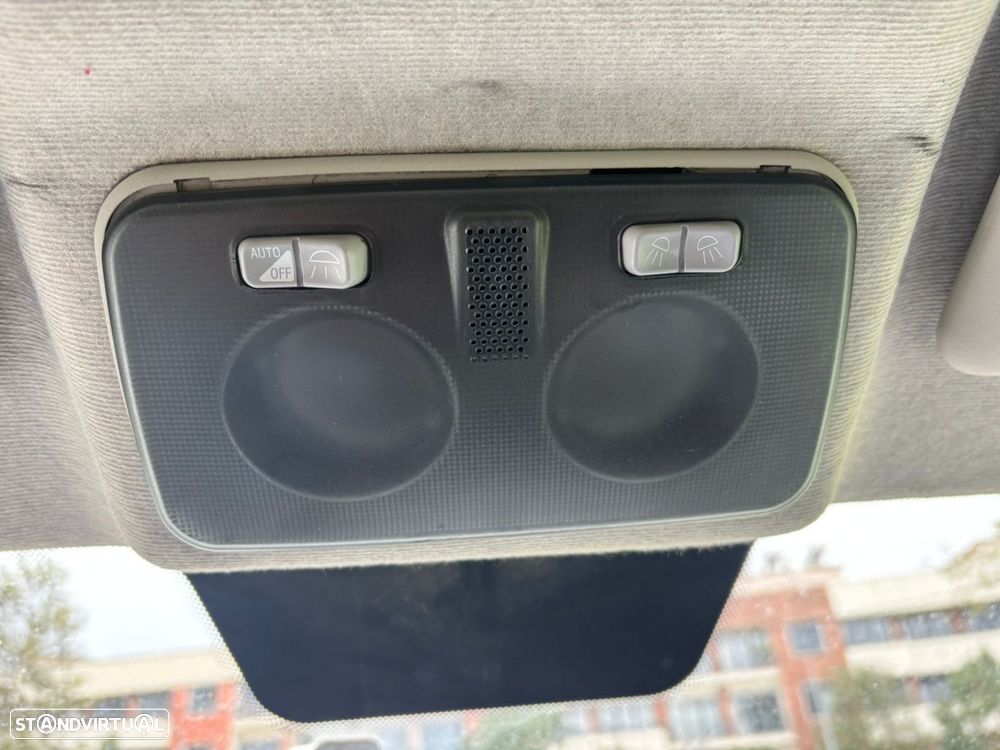 Peugeot Boxer 2.2 BlueHDi 335 L2H2 Premium - AC - IVA DEDUTÍVEL - 29