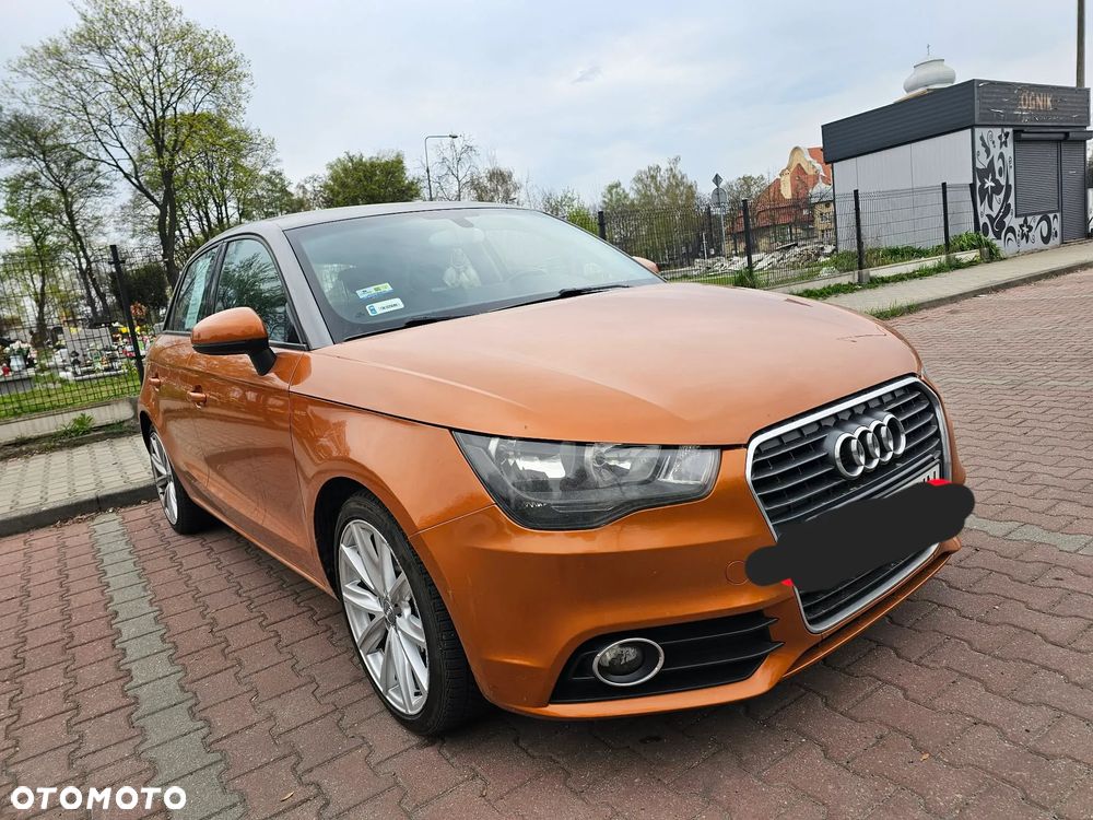 Audi A1 Sportback 1.6 TDI Ambition - 1