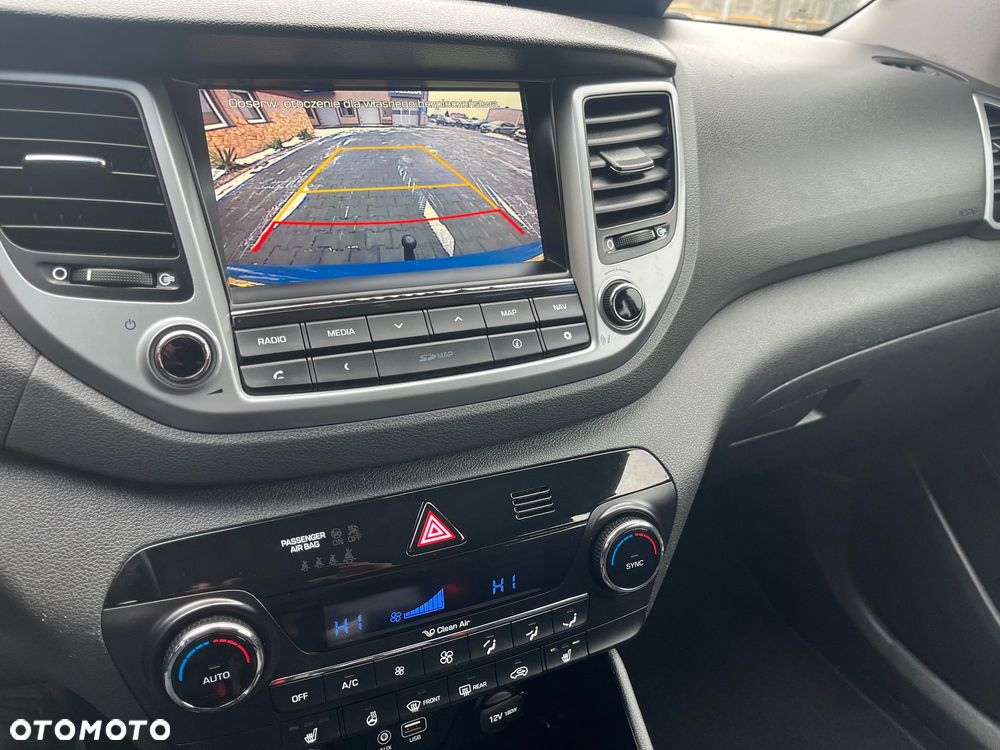 Hyundai Tucson blue 1.7 CRDi 2WD Intro Edition - 20