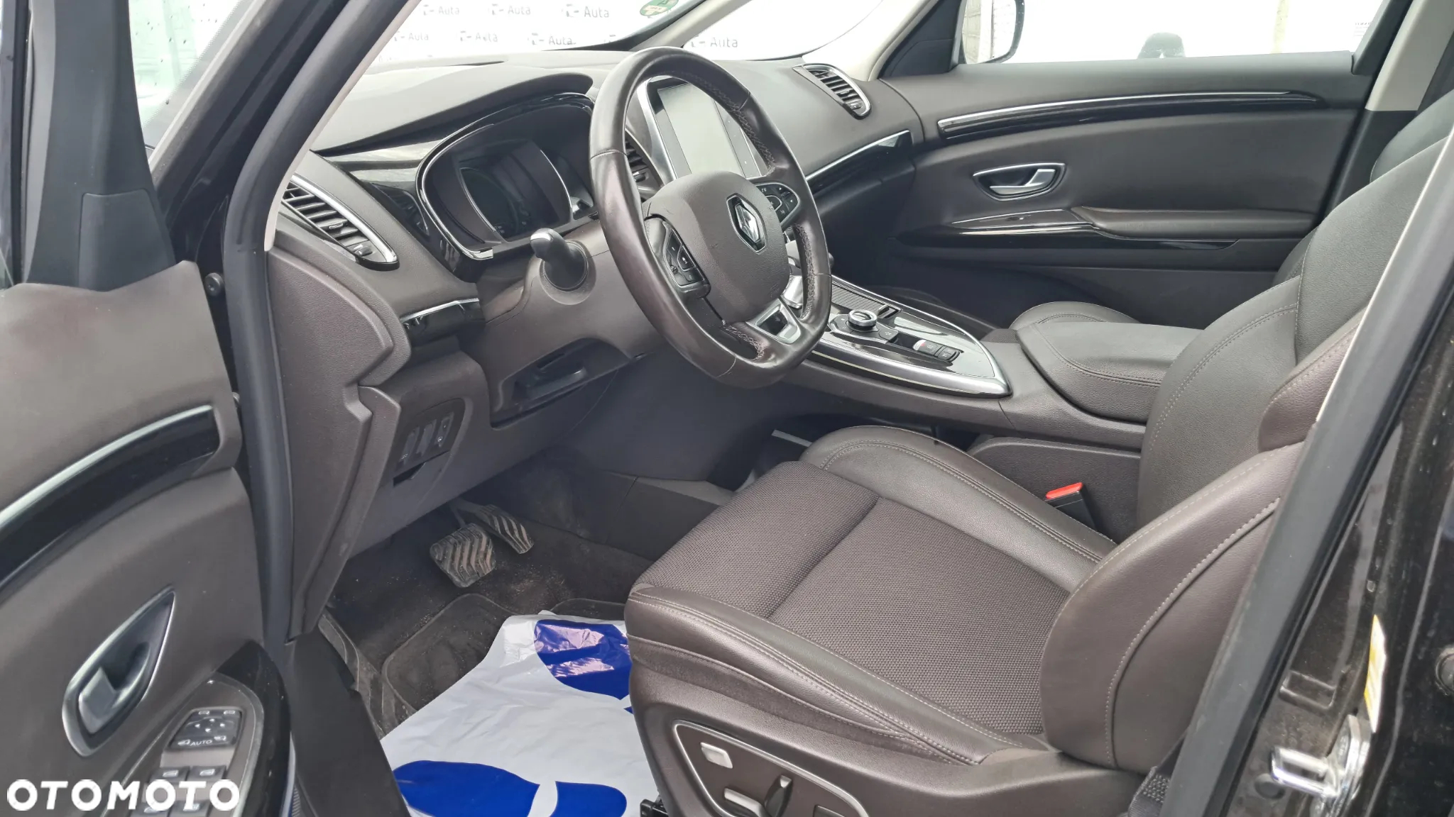 Renault Espace Energy dCi 160 EDC Business - 8