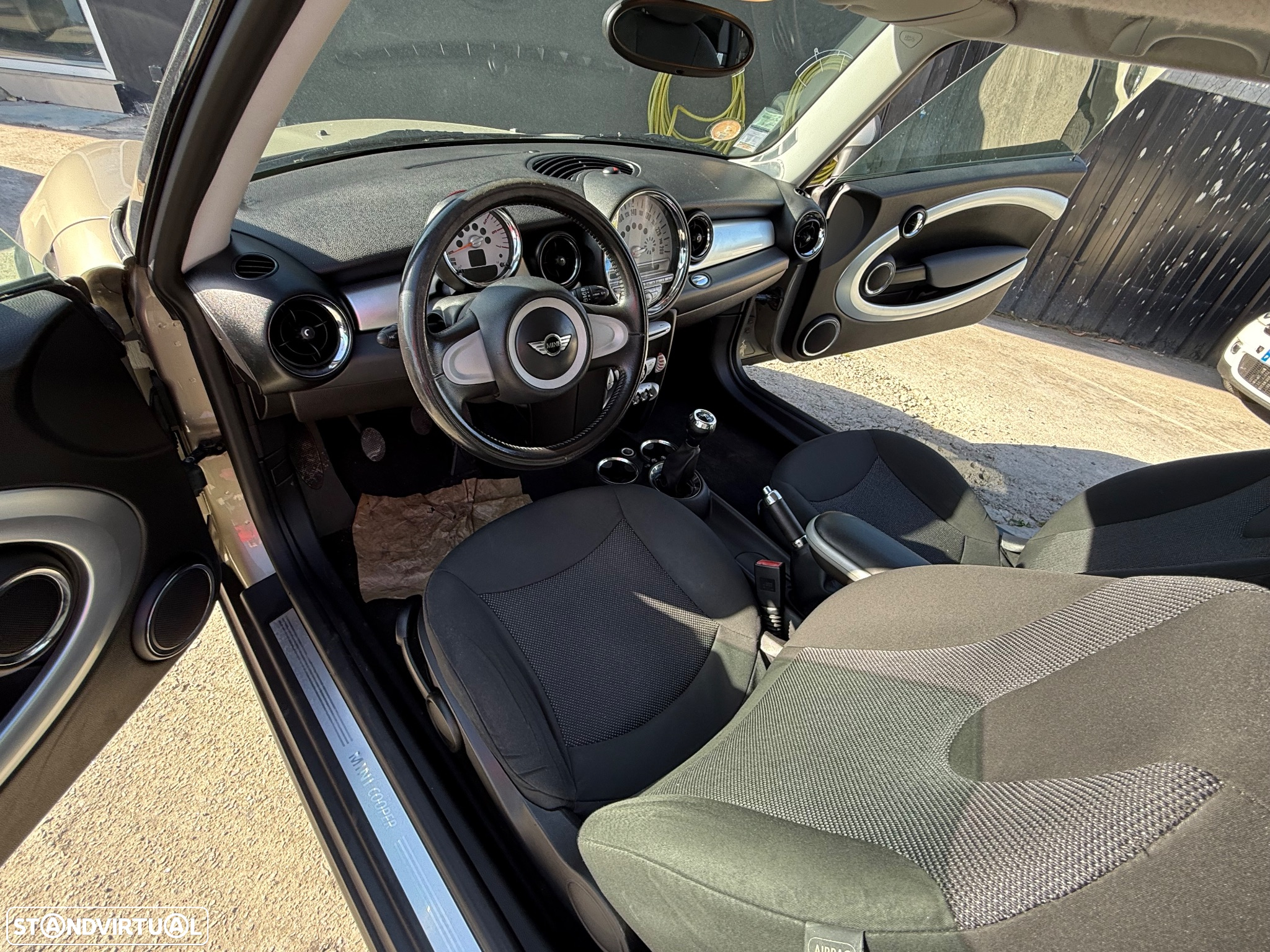 MINI Clubman Cooper D - 35