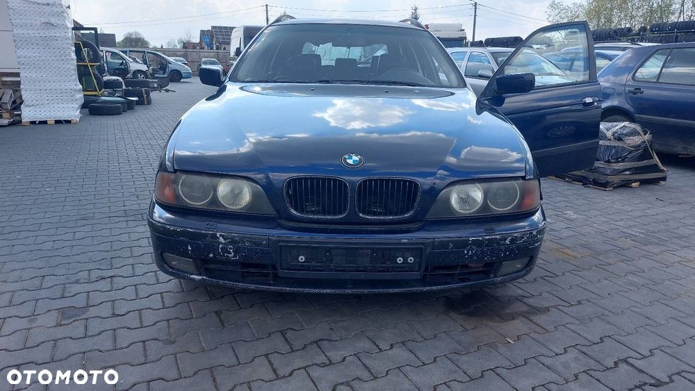 MASKA ZDERZAK LAMPY BŁOTNIKI BMW E39 317/5 - 1