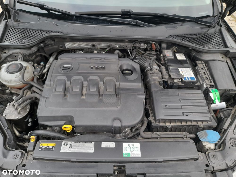 Seat Leon 2.0 TDI DPF Start&Stop DSG FR - 23