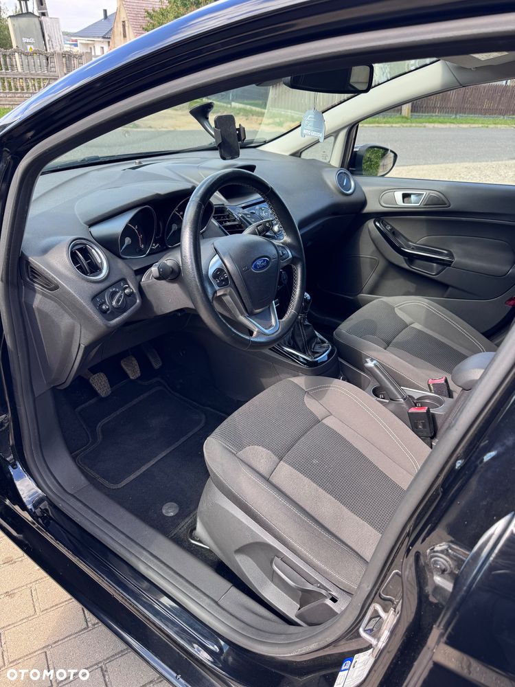 Ford Fiesta 1.0 EcoBoost STart-Stop Titanium - 13