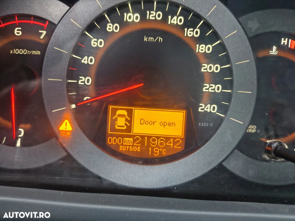 Toyota RAV4 2.2 D-4D Comfort - 4