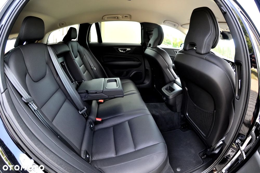 Volvo V60 B4 B Geartronic Inscription - 28