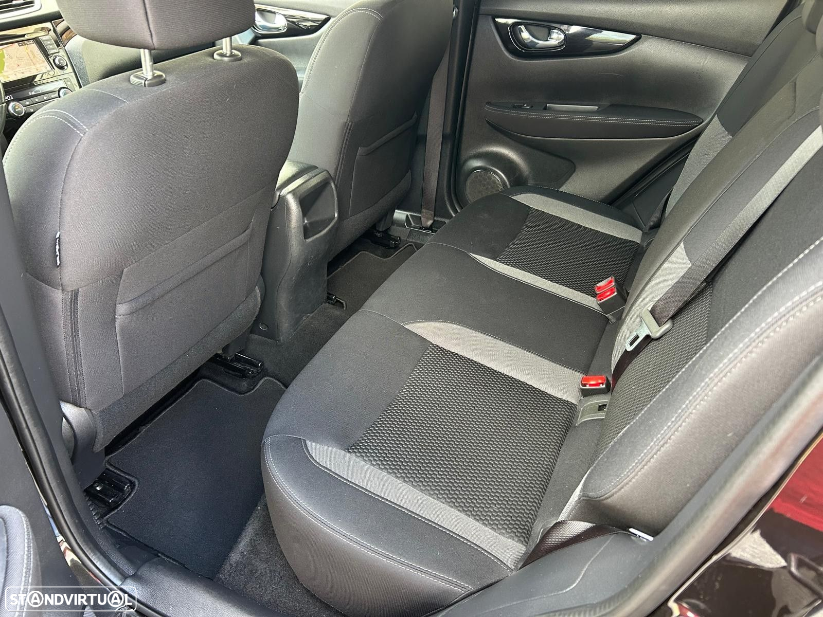 Nissan Qashqai 1.5 dCi N-Style - 11