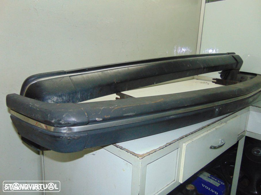 Peugeot 305 carrinha SW pára-choques da frente e trás - 2