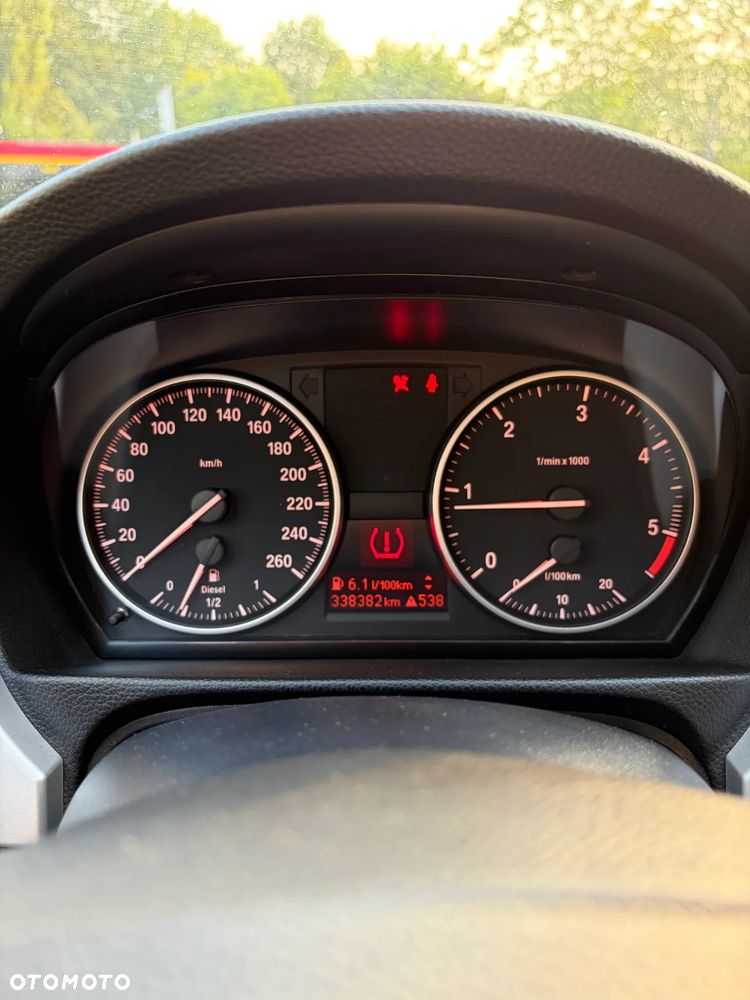 BMW Seria 3 - 12