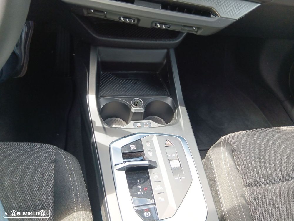 BMW 216 Gran Coupé - 17