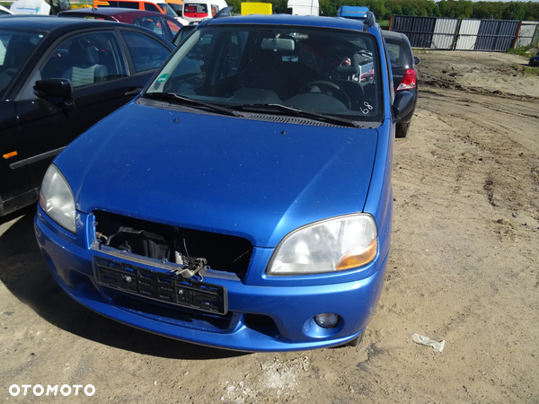 Suzuki Ignis 2005 lakier(Z2J) na części maska drzwi zderzak błotnik klapa