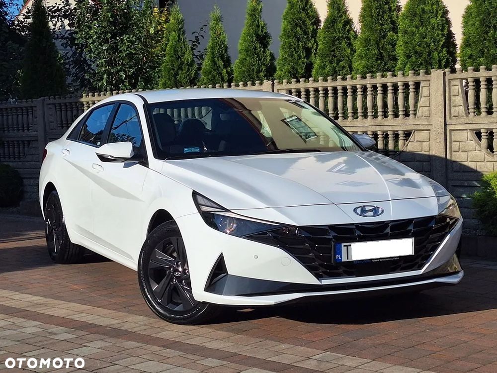 Hyundai Elantra 1.6 Smart - 29
