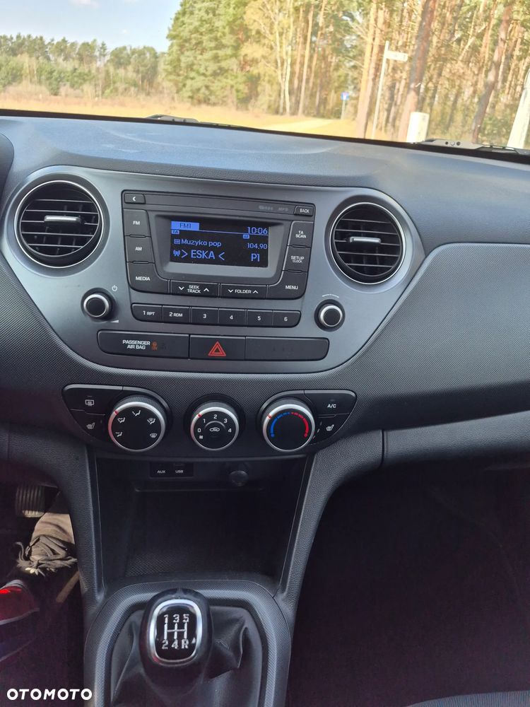 Hyundai i10 1.2 Fifa World Cup Edition - 3