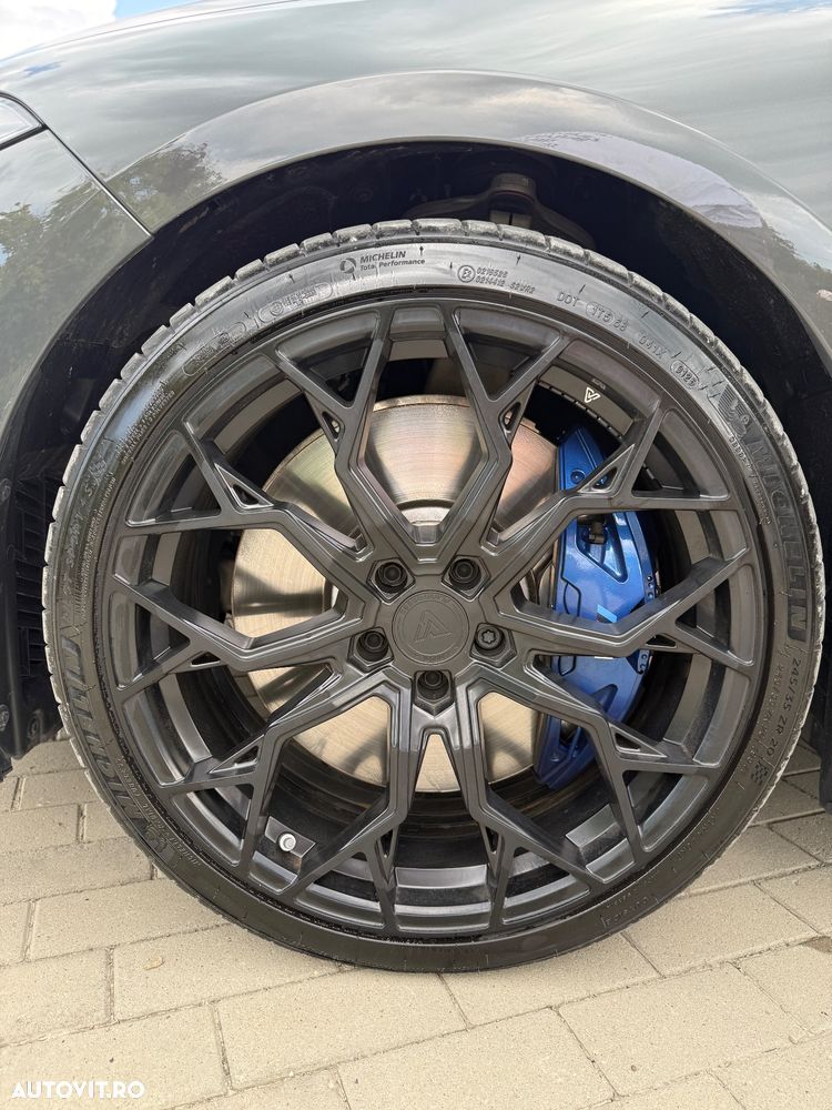 BMW M8 M850i xDrive AT - 13