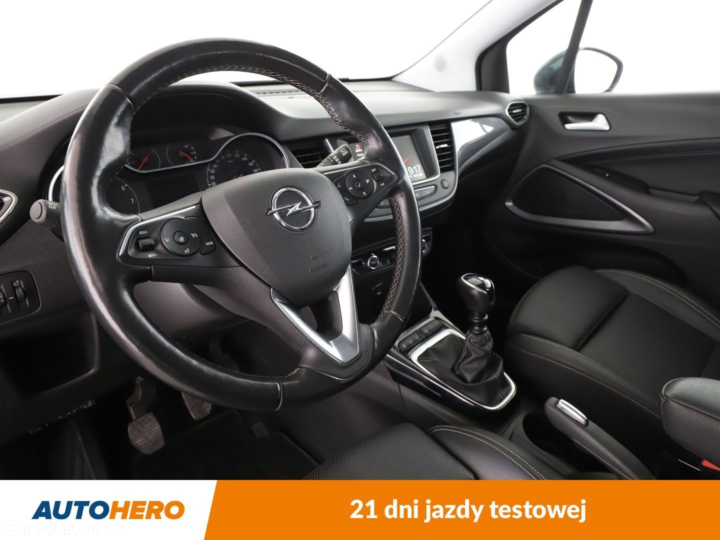 Opel Crossland X - 11