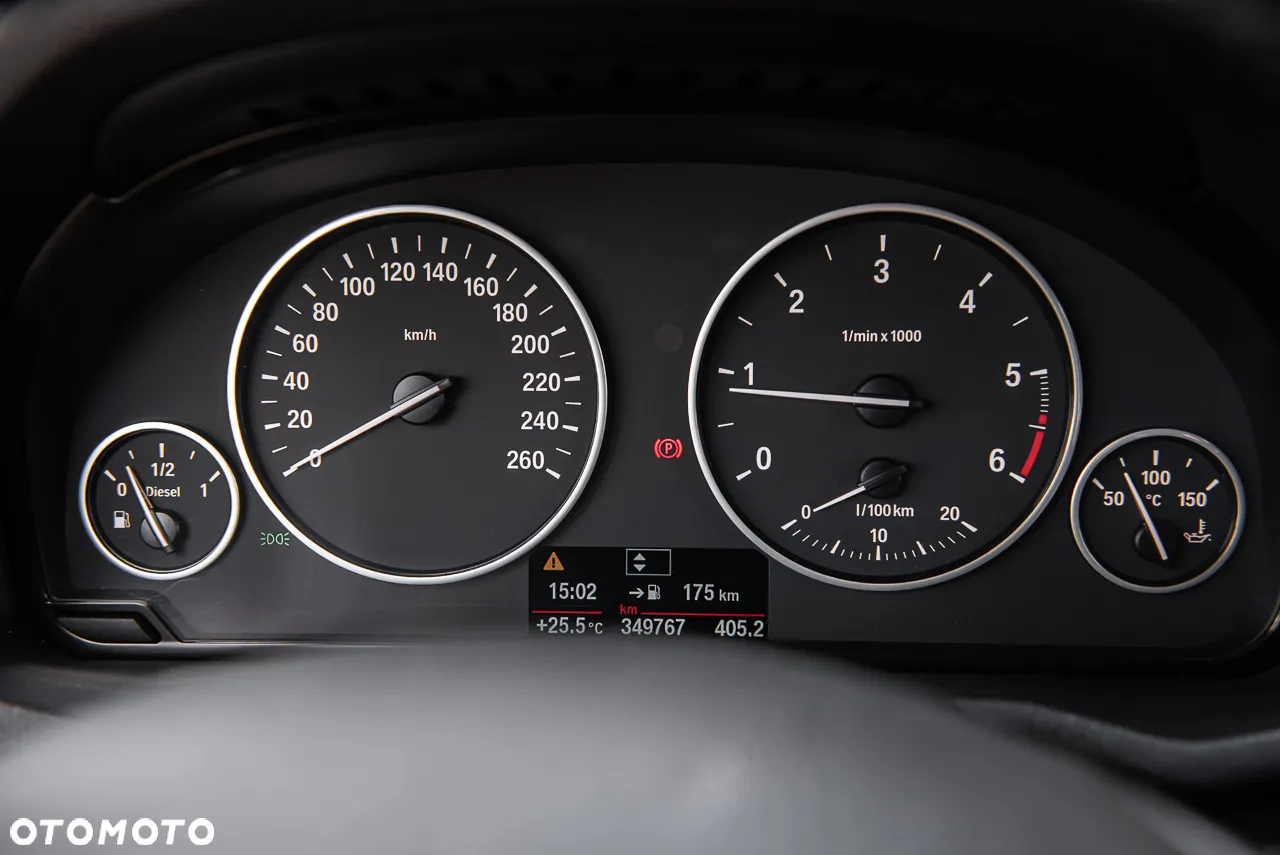 BMW X3 xDrive20d - 17