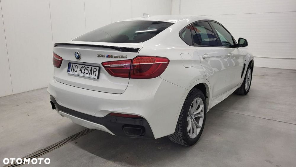 BMW X6M - 6