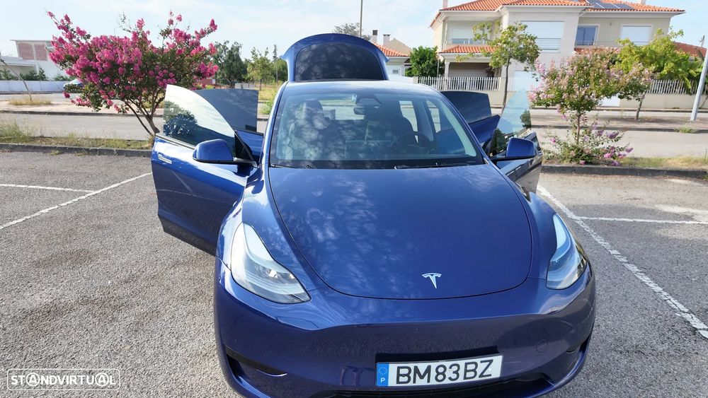 Tesla Model Y RWD - 2