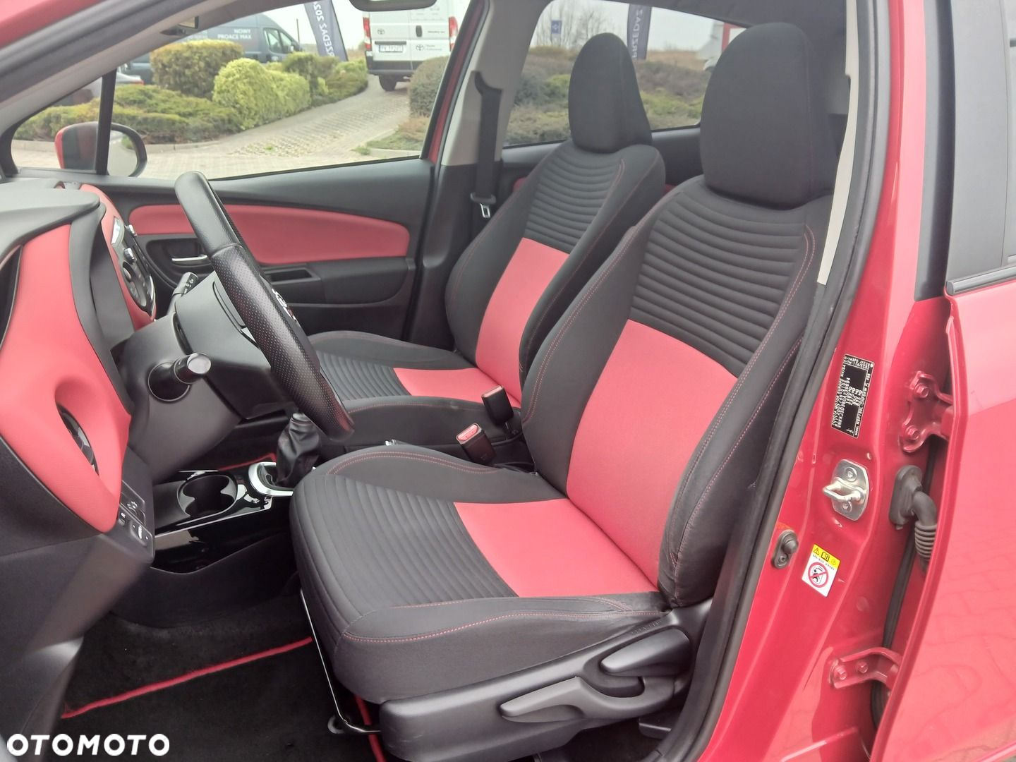 Toyota Yaris 1.33 Dynamic - 17