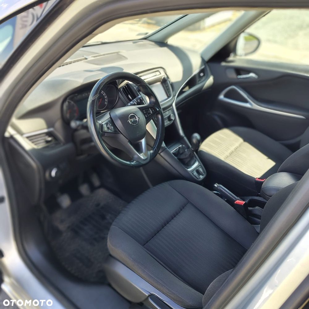 Opel Zafira 1.6 CDTI Elite S&S - 9