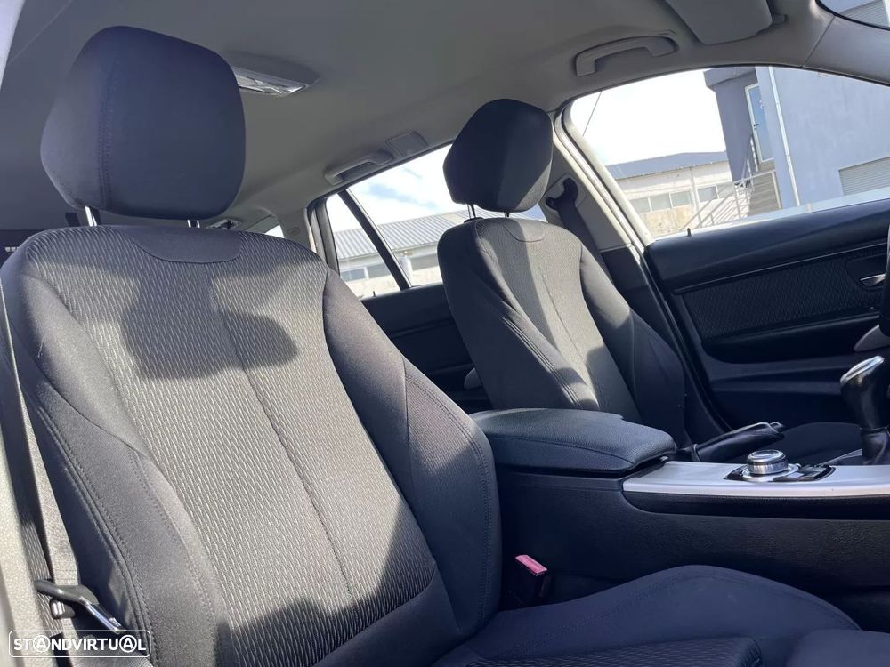 BMW 320 d Touring Sport Line - 57