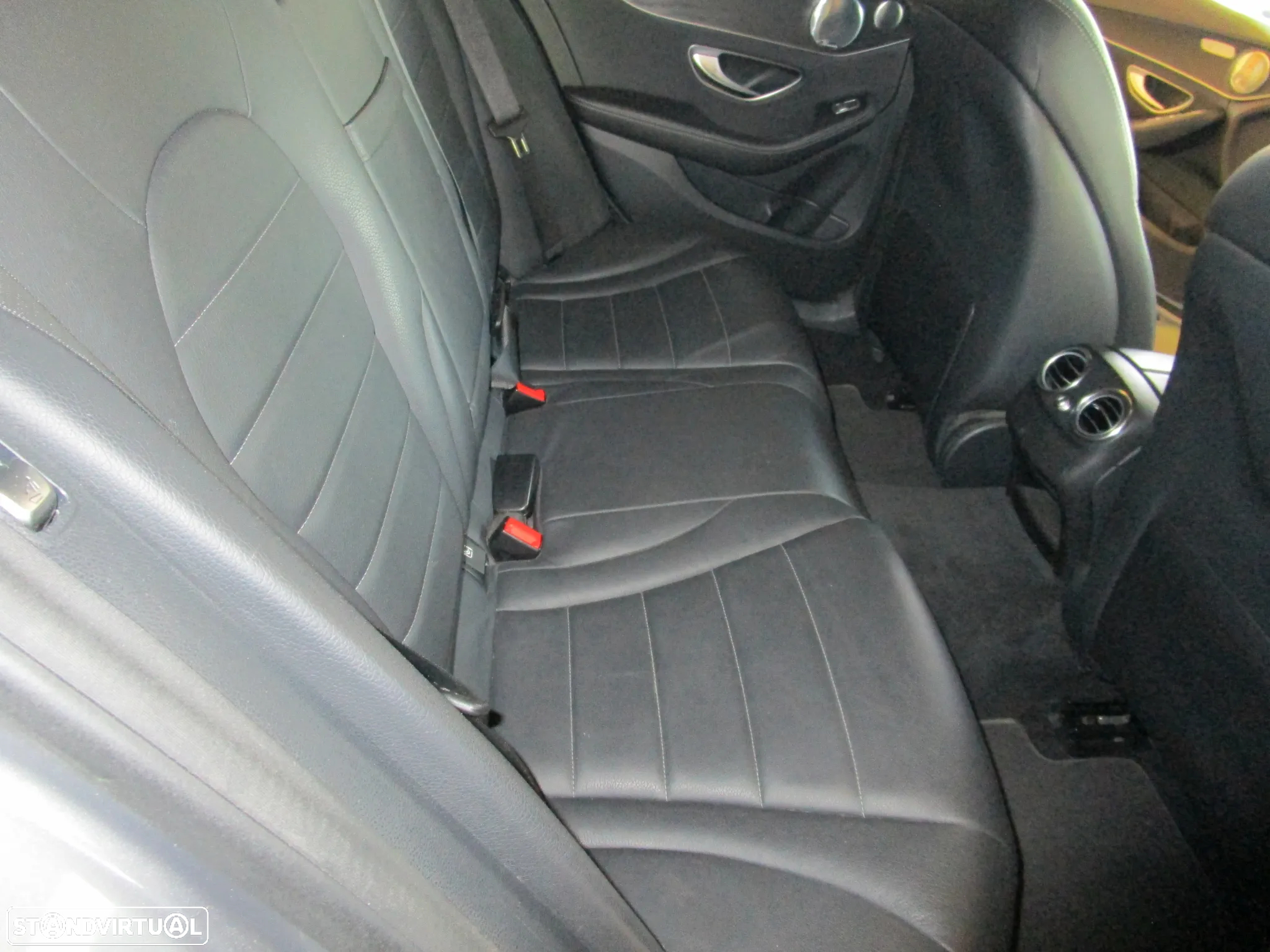 Mercedes-Benz C 350 e - 29