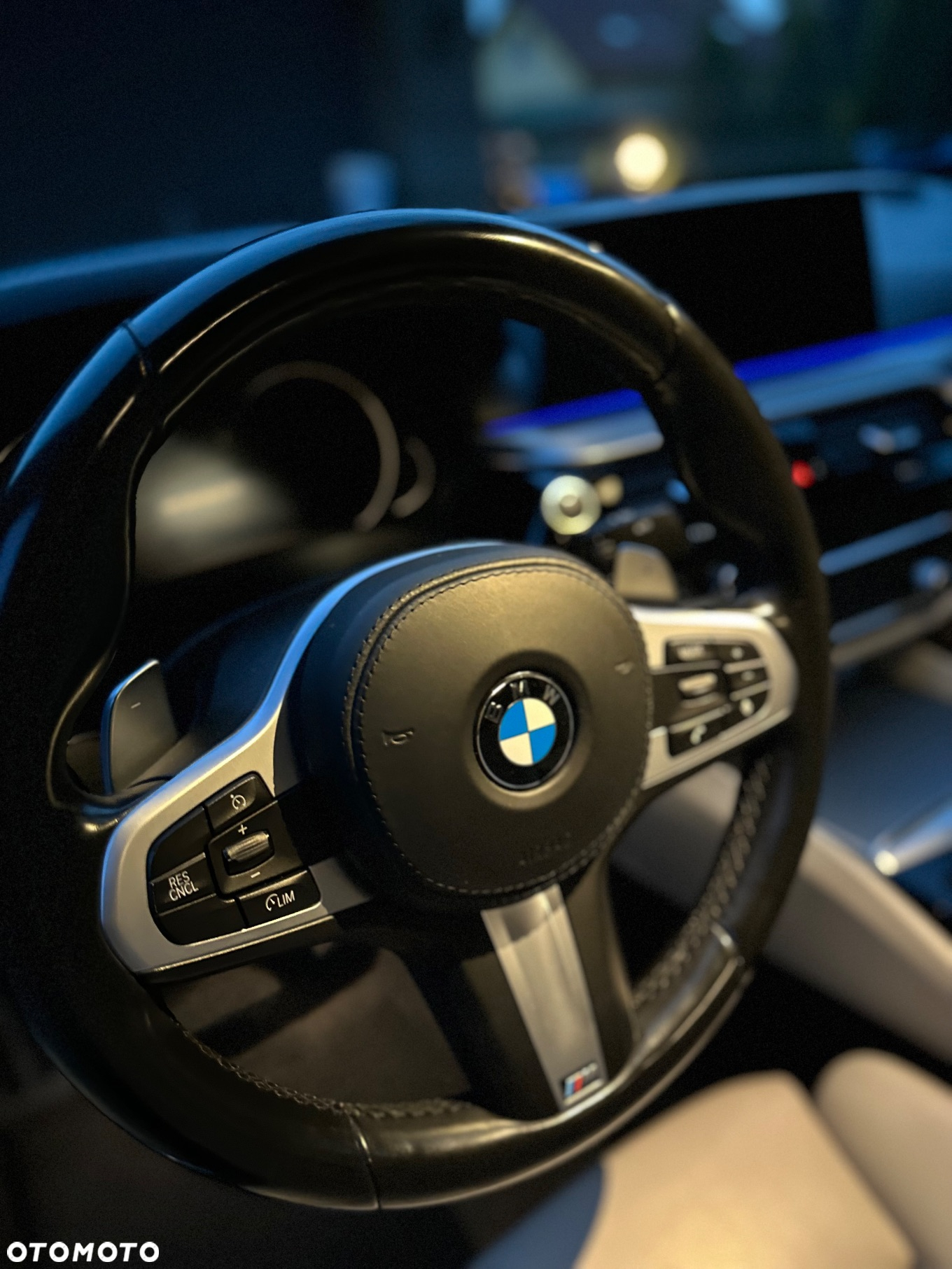 BMW Seria 5 520d xDrive - 15