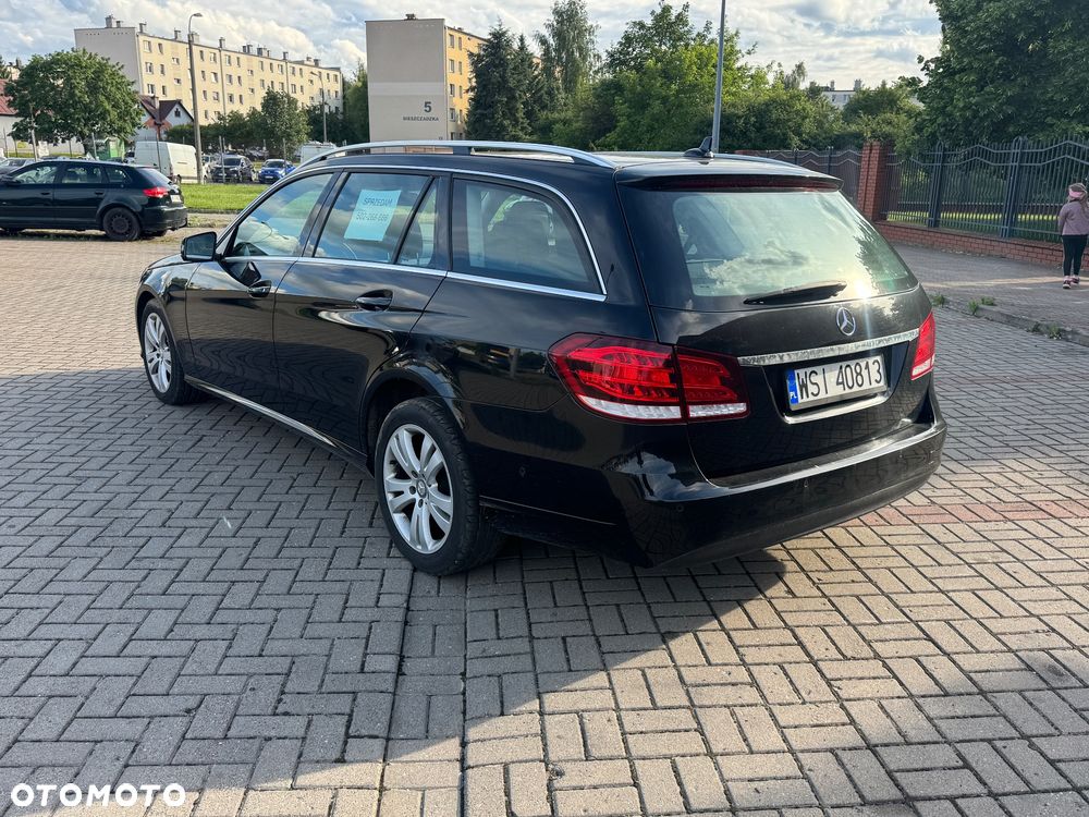 Mercedes-Benz Klasa E 200 BlueTEC 7G-TRONIC Elegance - 3