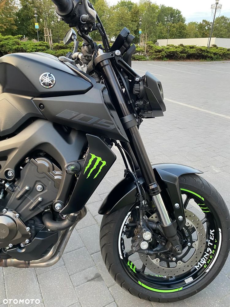 Yamaha MT - 15
