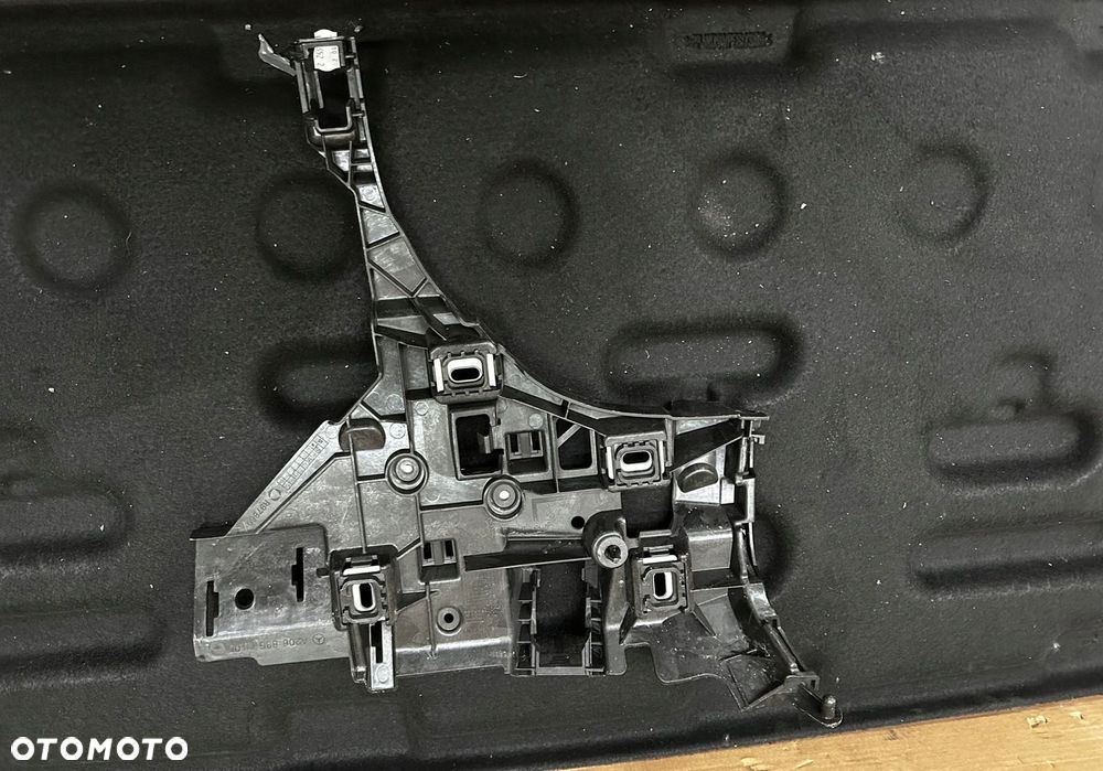 MERCEDES W206 AMG ŚLIZG ZDERZAKA LEWY TYŁ A2068859205 - 2