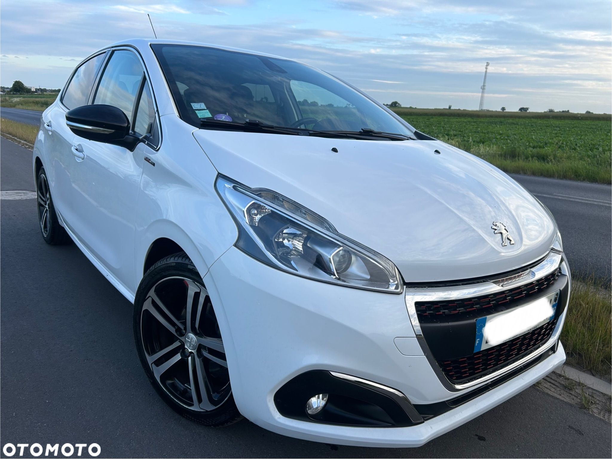 Peugeot 208 1.2 PureTech Allure S&S - 1