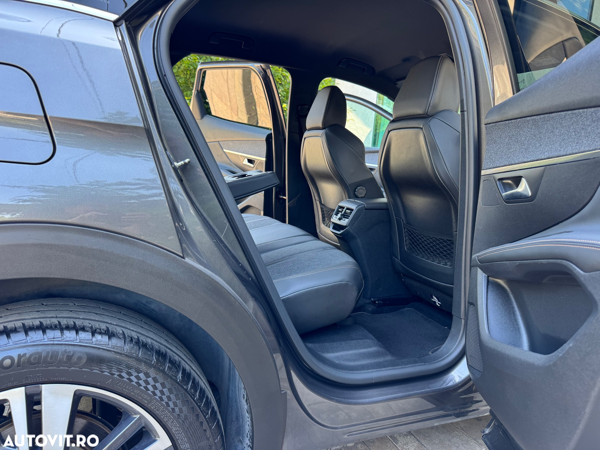 Peugeot 3008 PureTech 130 Stop & Start GPF EAT8 GT - 21