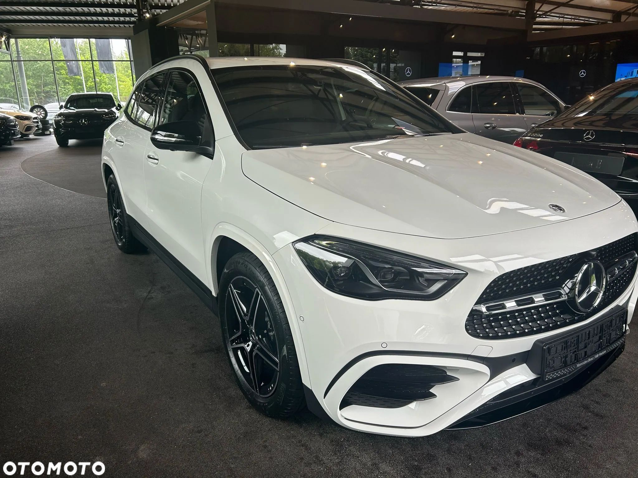 Mercedes-Benz GLA 250 4-Matic AMG Line - 1