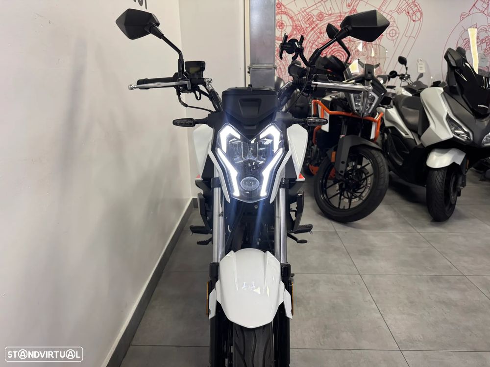 Keeway RKS 125 - 4