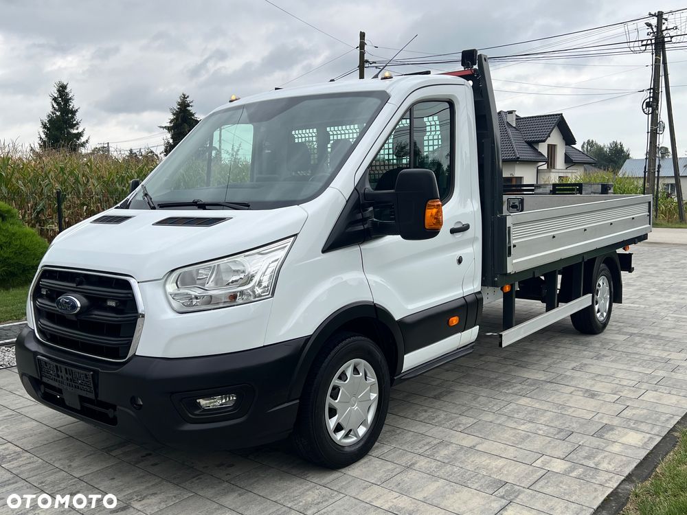 Ford Transit - 12