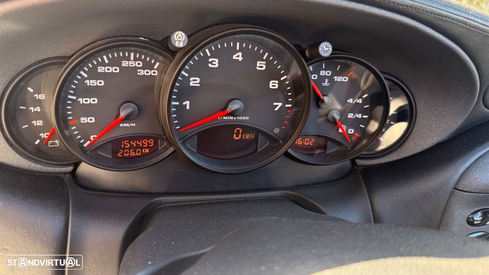 Porsche 911 (996) - 6