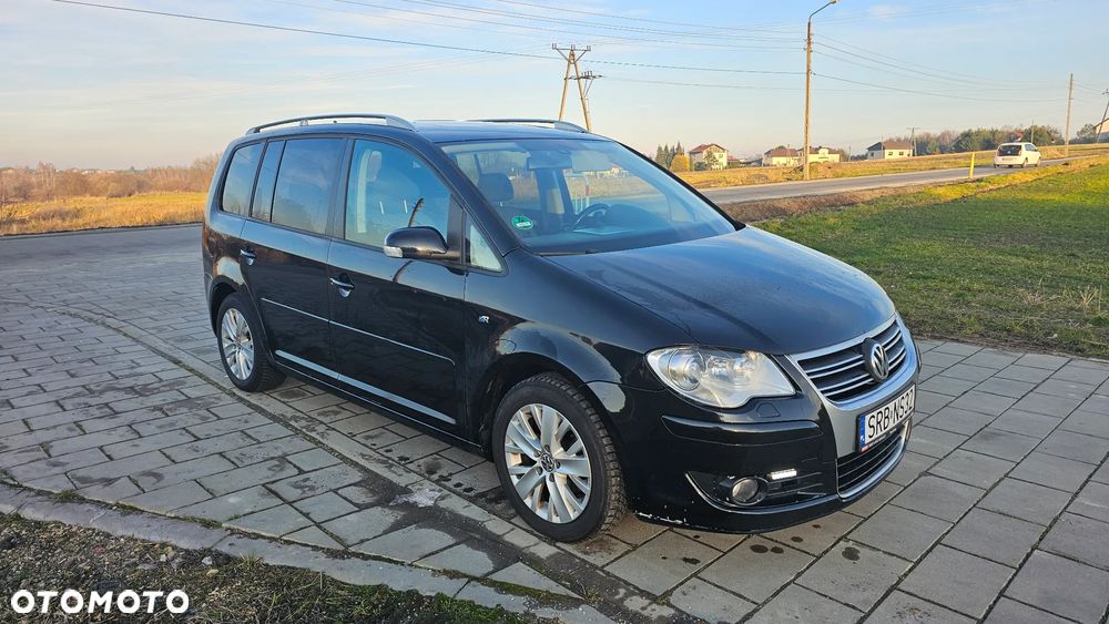 Volkswagen Touran 2.0 TDI DSG R-Line Edition - 1