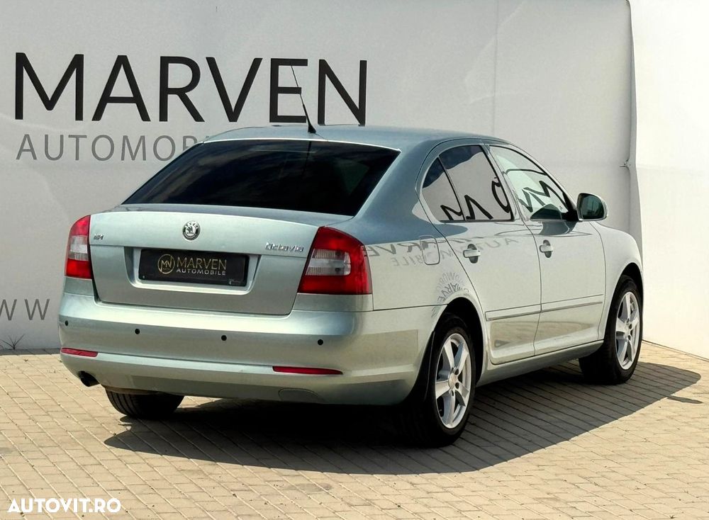 Skoda Octavia 1.6 Classic - 5