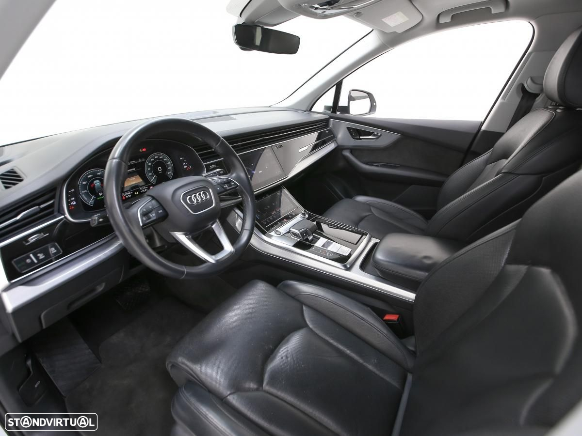 Audi Q7 55 TFSIe quattro Tiptronic - 8
