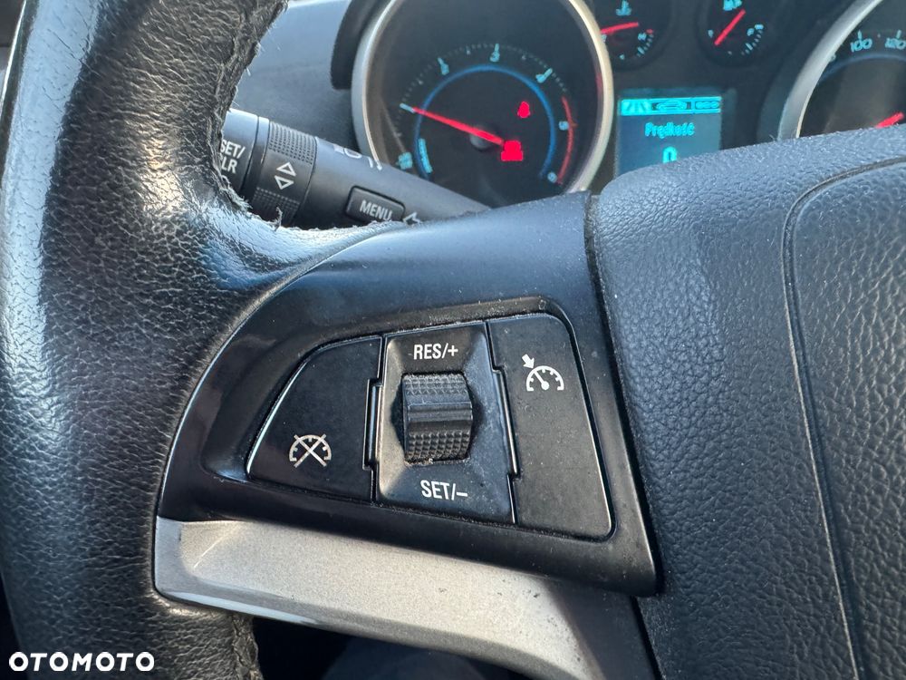 Chevrolet Cruze 1.7 D LT+ Premium - 19