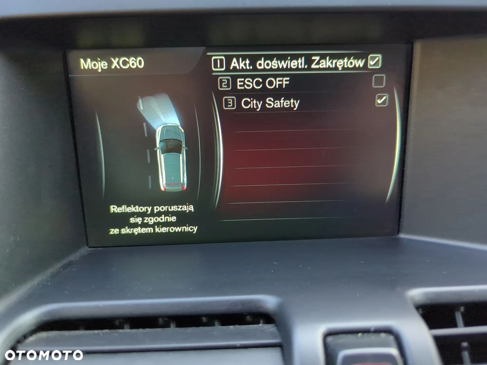 Volvo XC 60 - 30